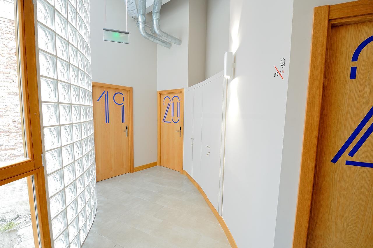 Egunon Bilbao Hostel Экстерьер фото