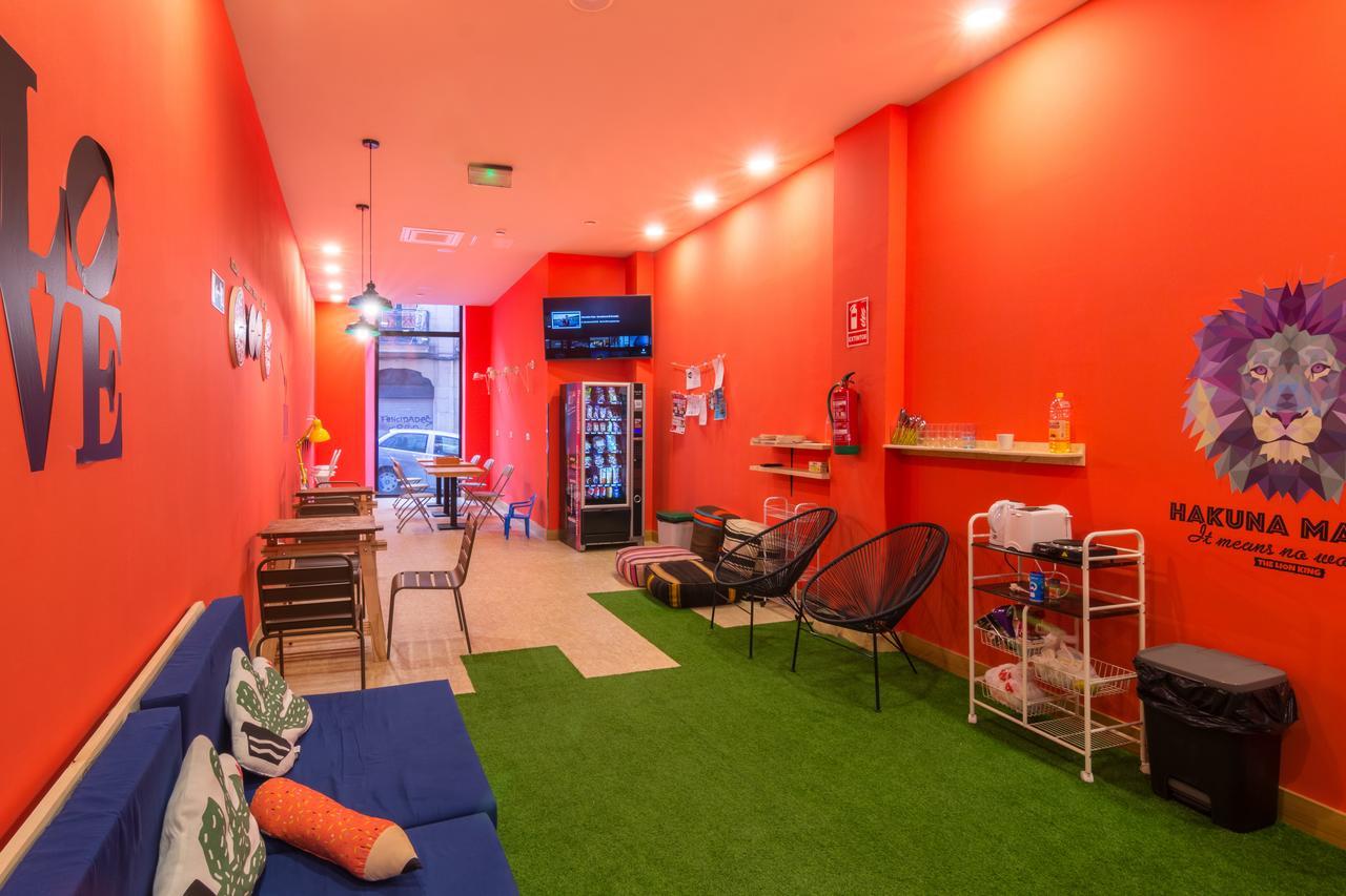 Egunon Bilbao Hostel Экстерьер фото